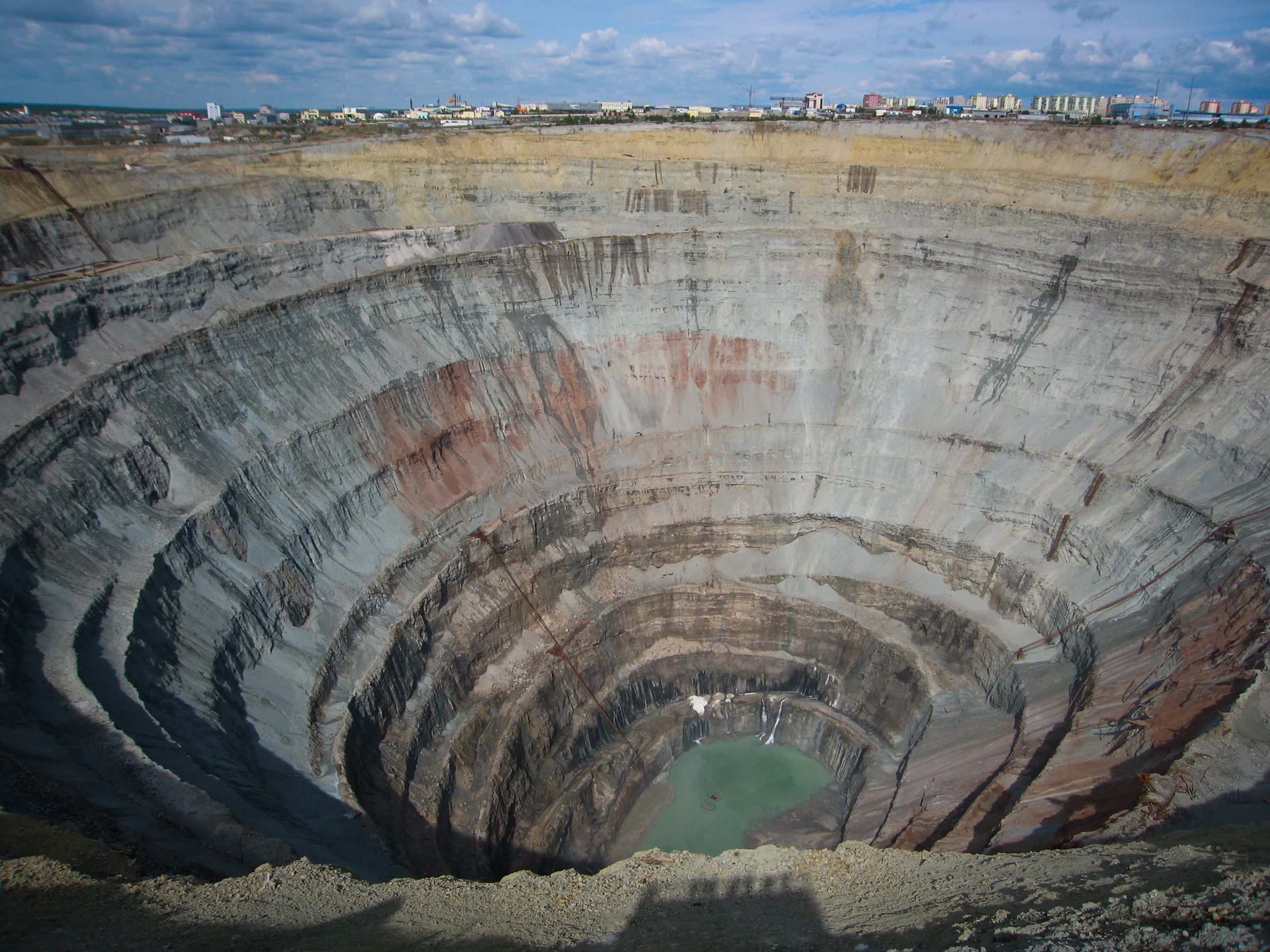 Nejúchvatnější těžební doly světa. Možná se vám zatají dech!